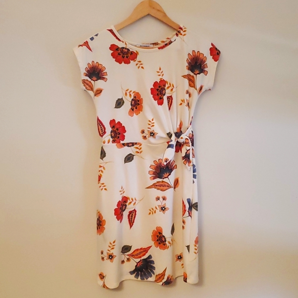 Old Navy girls tie-front cream colored floral dress